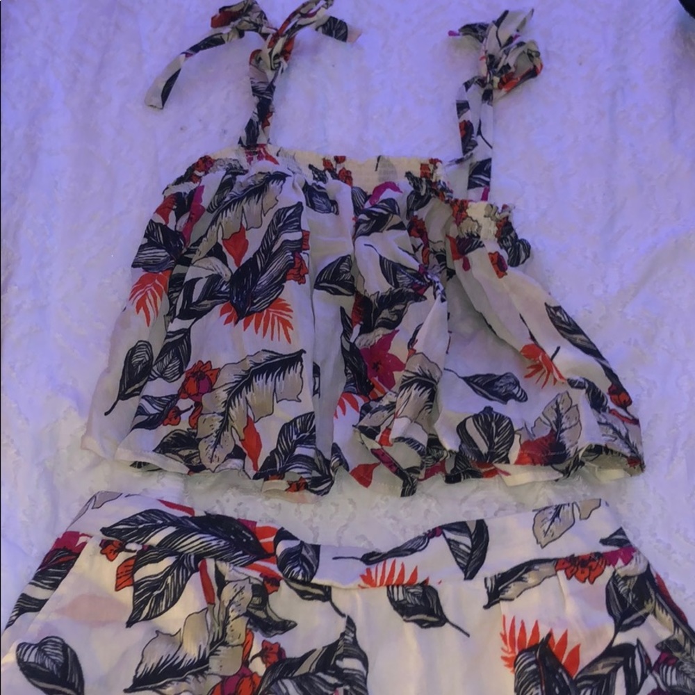 Two piece set